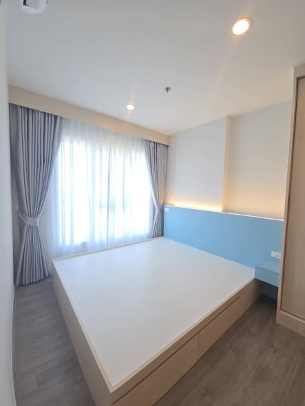 bedroom and room interior of Regent Home Bangna (รีเจ้นท์โฮม บางนา)
