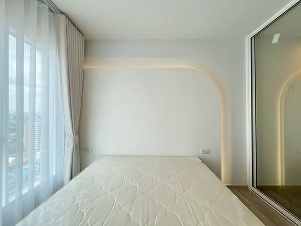 bedroom and room interior of Regent Home Bangna (รีเจ้นท์โฮม บางนา)