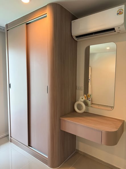 room interior and bathroom of Regent Home Bangna (รีเจ้นท์โฮม บางนา)