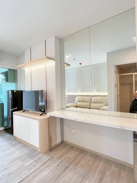 room interior and kitchen of Regent Home Bangna (รีเจ้นท์โฮม บางนา)