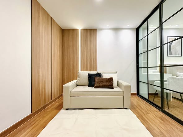 living room and room interior of Regent Home Bangson 27