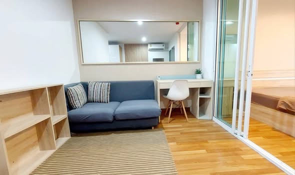living room and room interior of Regent Home Sukhumvit 81