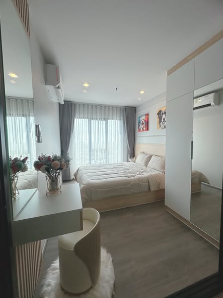 bedroom of Regent Home Wutthakat