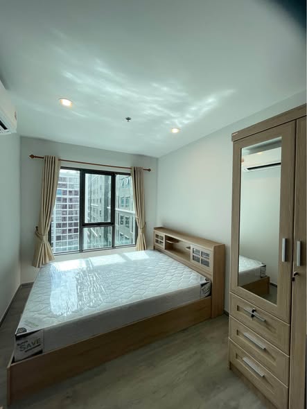 bedroom of Regent Home Wutthakat