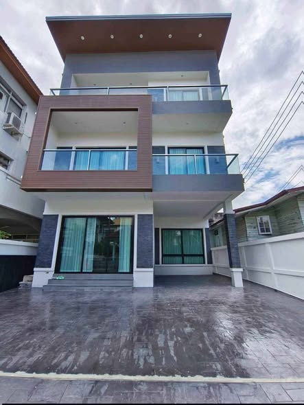 RESIDENCE SUKHUMVIT 65