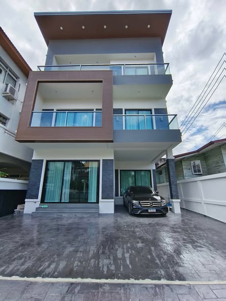 RESIDENCE SUKHUMVIT 65
