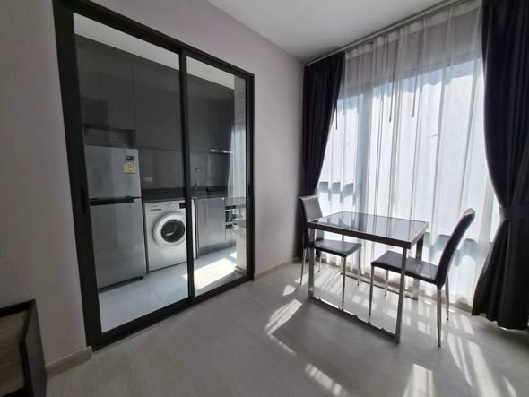 bedroom and room interior of Rhythm Asoke
