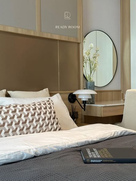bedroom and bathroom of Rhythm Ekkamai Estate