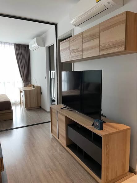 room interior of RHYTHM Ekkamai