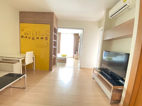 bedroom of RHYTHM Ratchada-Huaykwang