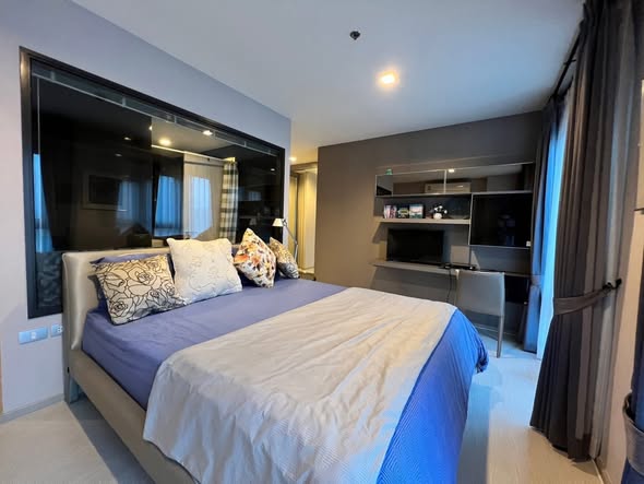 bedroom of Rhythm Sukhumvit 36-38