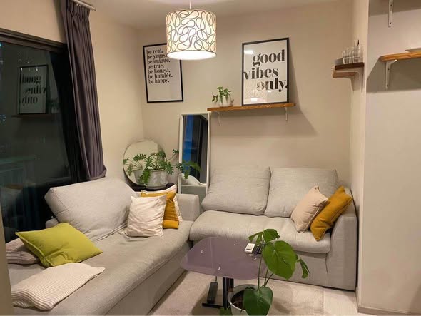 living room of Rhythm Sukhumvit 36-38