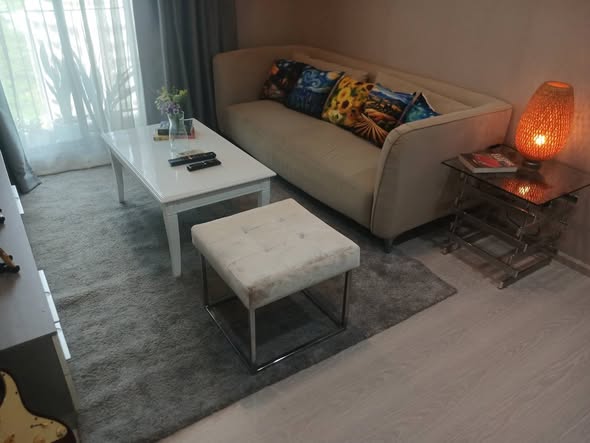 living room of Rhythm Sukhumvit 36-38