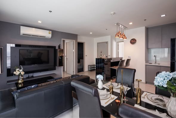 living room of Rhythm Sukhumvit 36-38