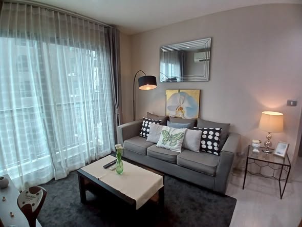 living room and bedroom of Rhythm Sukhumvit 36-38