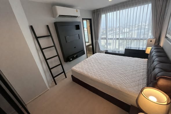 bedroom of RHYTHM Sukhumvit 44/1