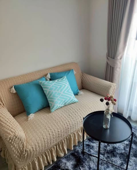 bedroom and living room of Rich Park Triple Station