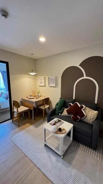 S Gardens Condo