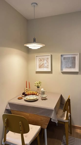 room interior of S Gardens Condo