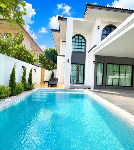 pool of Serenity Jomtien Pool Villas