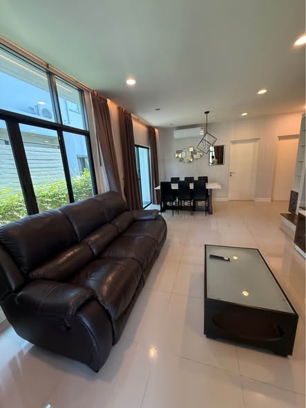 living room of Setthasiri Pattanakarn