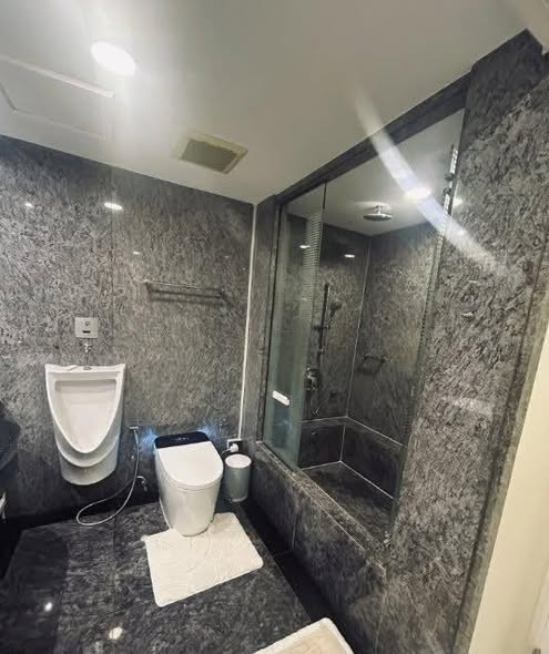 bathroom of Siam Penthouse II Condominium