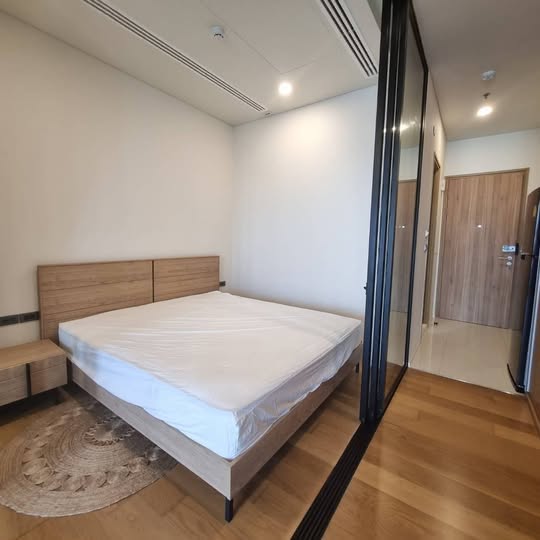 bedroom and room interior of Siamese Exclusive 31