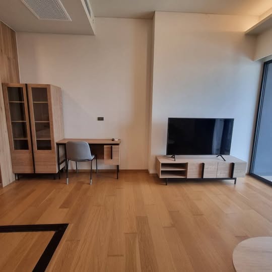 living room and room interior of Siamese Exclusive 31
