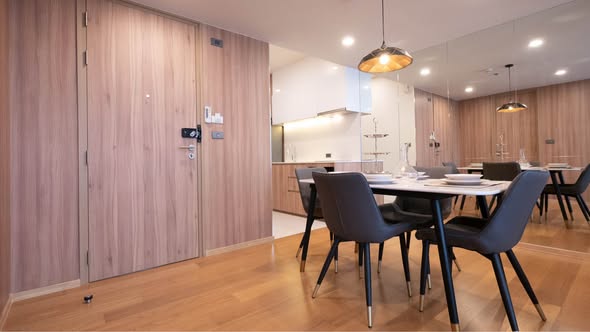 room interior of Siamese Exclusive 31