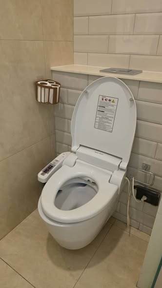 bathroom of Siamese Exclusive Sukhumvit 42