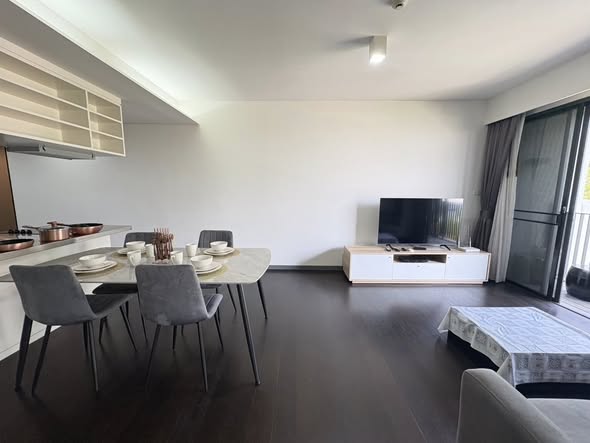 living room and bedroom of Siamese Gioia