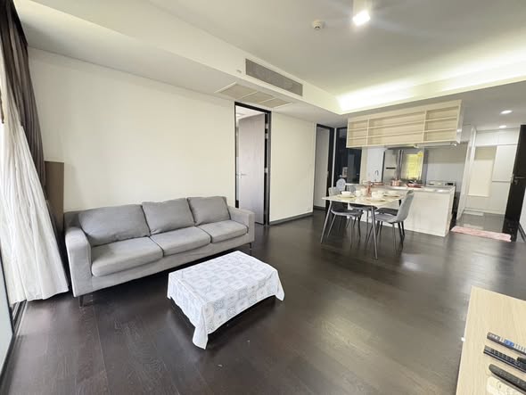 living room and room interior of Siamese Gioia
