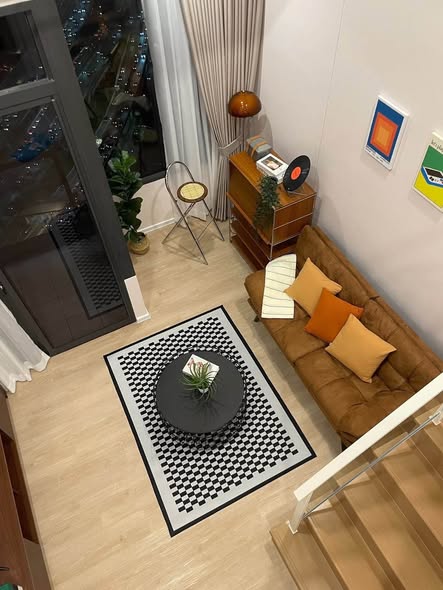 living room of Siamese residence landmark @ MRTA station
