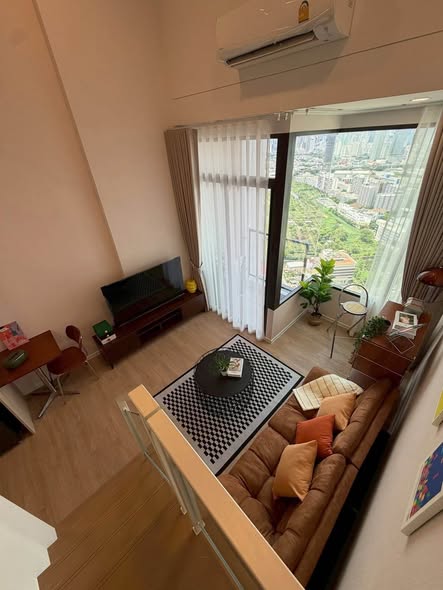living room of Siamese residence landmark @ MRTA station