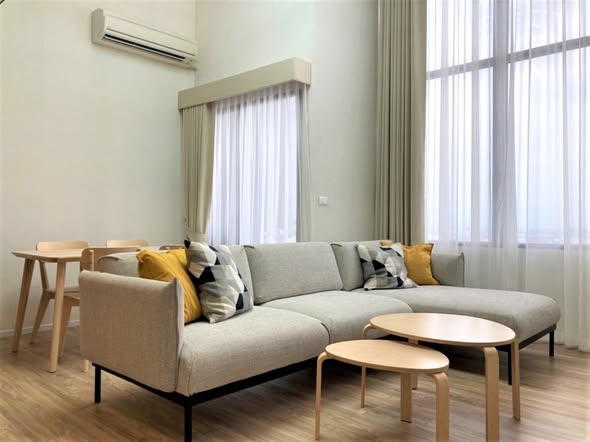 living room and room interior of Siamese Sukhumvit 48 ไซมิส สุขุมวิท 48