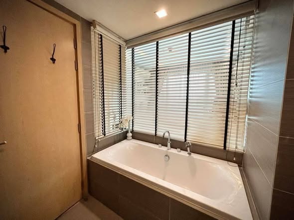 bathroom of Siri at Sukhumvit