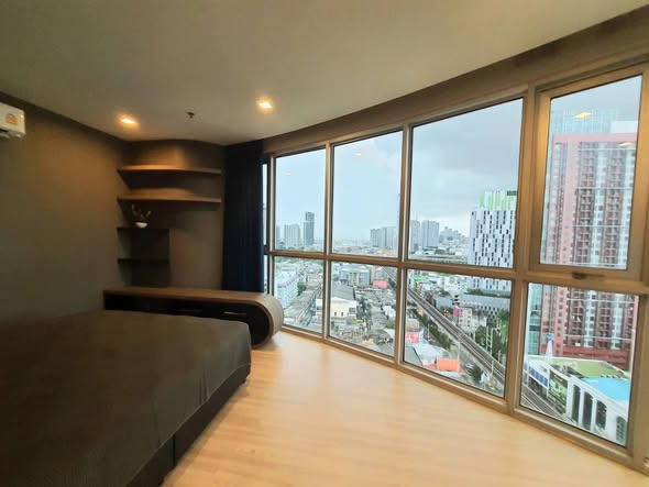 bedroom and room interior of Sky Walk Residences