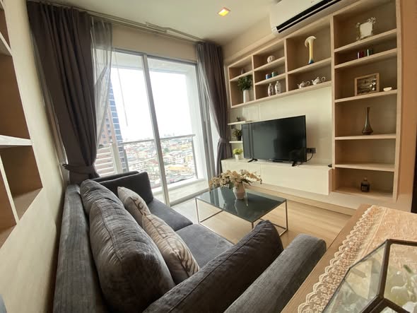 living room of Sky Walk Residences
