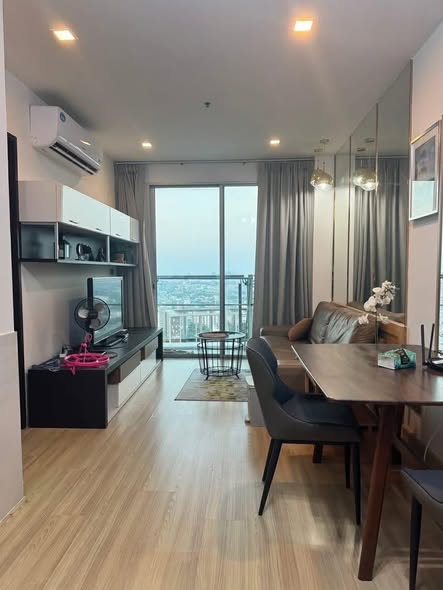 living room of Sky Walk Residences