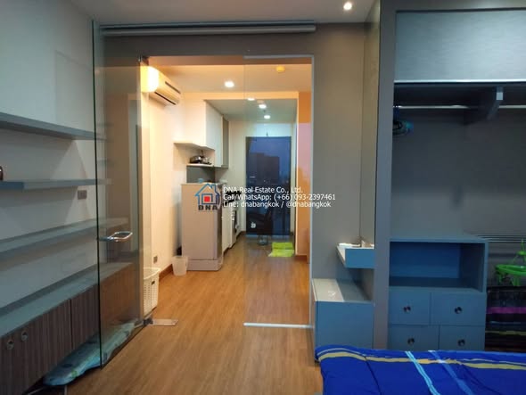room interior and bathroom of Sky Walk Residences