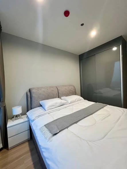 bedroom of Skyrise Avenue Sukhumvit 64