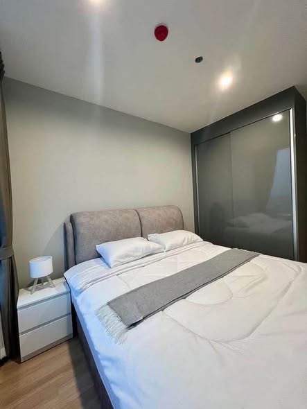 bedroom of Skyrise Avenue Sukhumvit 64