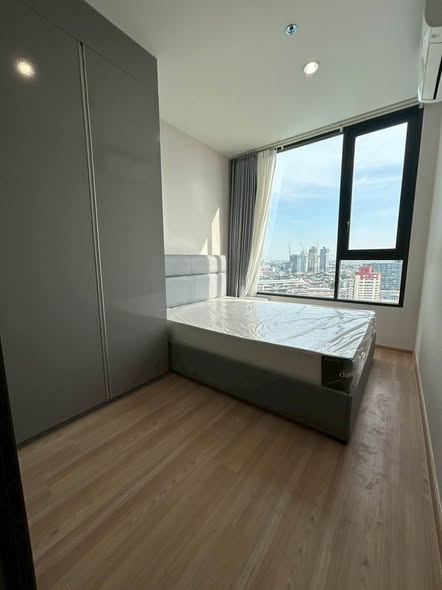 bedroom of Skyrise Avenue Sukhumvit 64