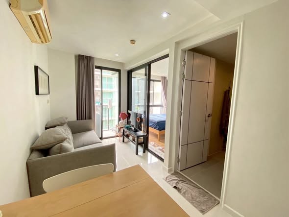 room interior of Socio Reference 61
