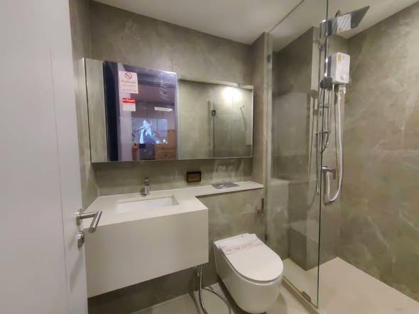 room interior and bathroom of SOHO​ BANGKOK​ RATCHADA​