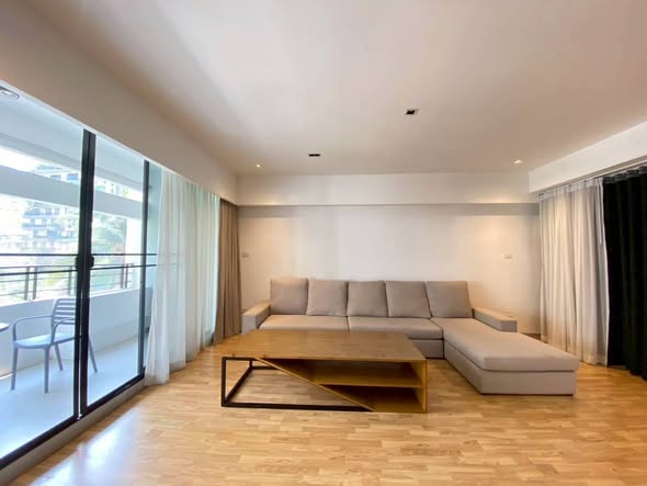 bedroom and living room and room interior of SOJU Dog’s Friend Premium Dog Hotel&Grooming