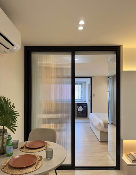 bedroom and room interior of Sritana Condominium 2