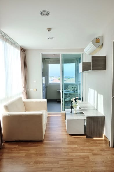 living room and room interior of Sucharee Life 2