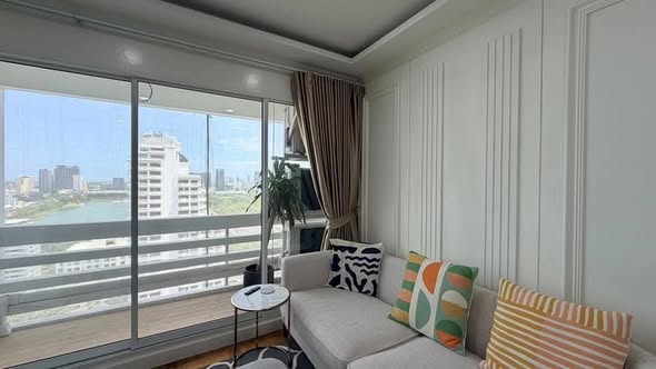 bedroom and room interior of Sukhumvit Park