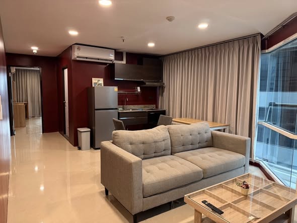 Sukhumvit Suite